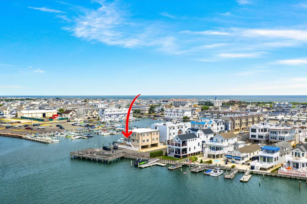 392 83rd Street Stone Harbor, NJ 08247