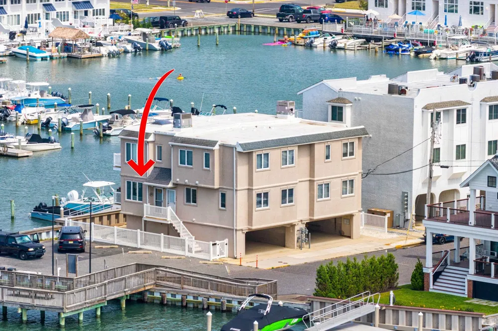 392 83rd Street Stone Harbor, NJ 08247