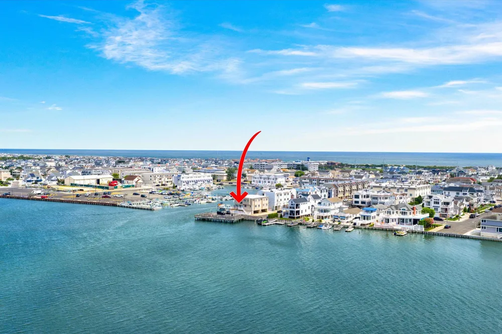 392 83rd Street Stone Harbor, NJ 08247