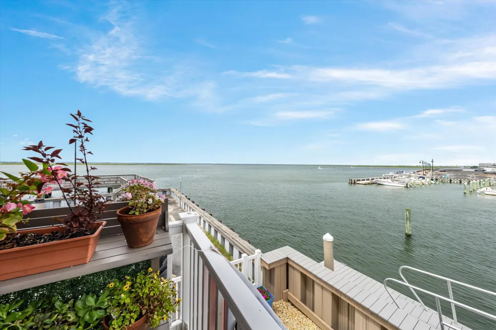 392 83rd Street Stone Harbor, NJ 08247