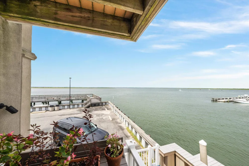 392 83rd Street Stone Harbor, NJ 08247