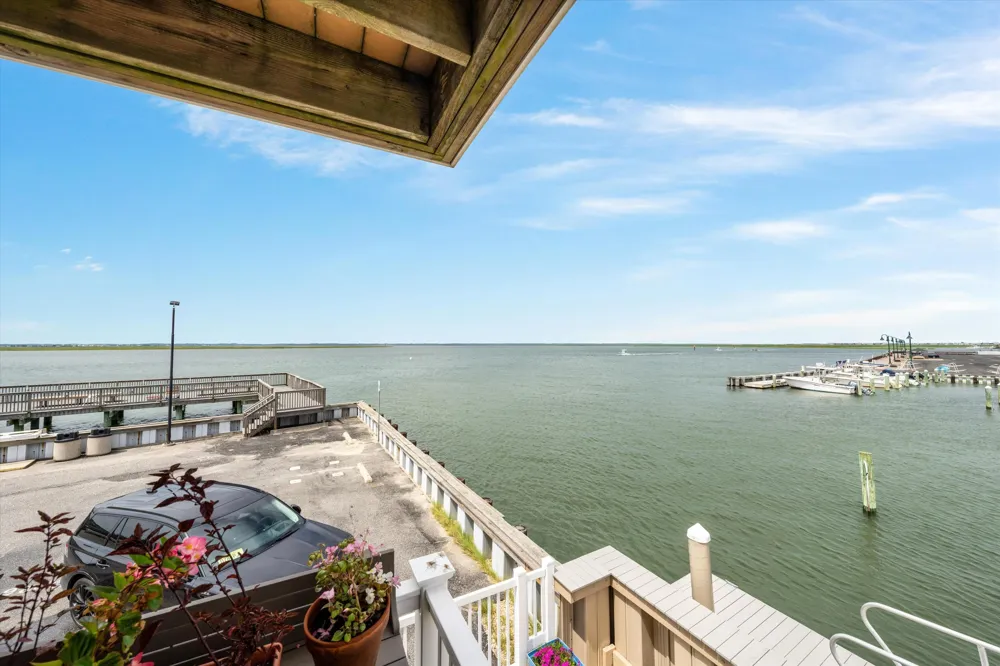 392 83rd Street Stone Harbor, NJ 08247