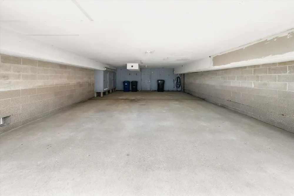 392 83rd Street Stone Harbor, NJ 08247