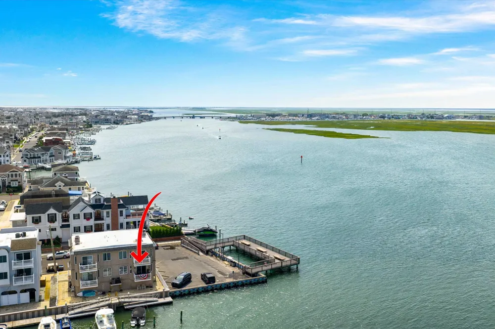 392 83rd Street Stone Harbor, NJ 08247