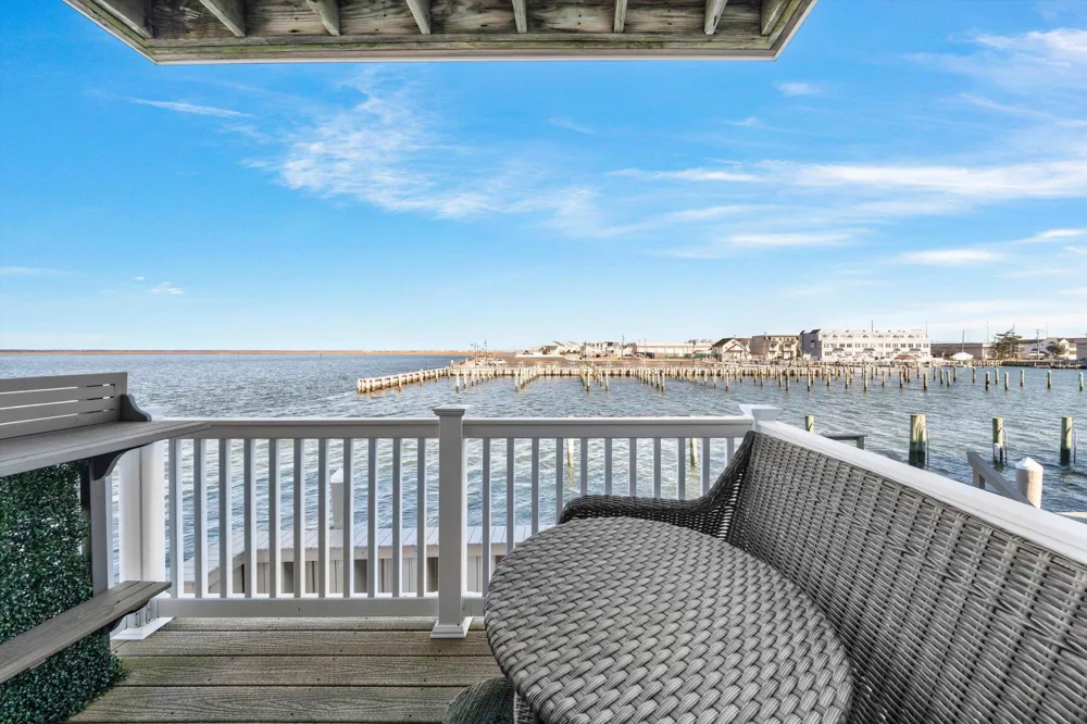 392 83rd Street Stone Harbor, NJ 08247