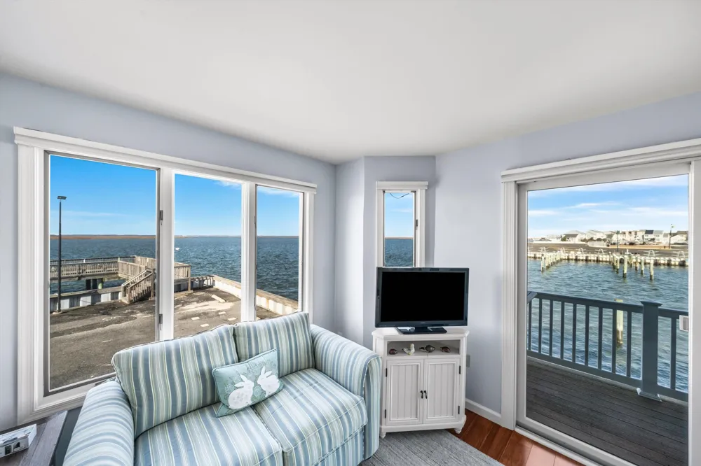 392 83rd Street Stone Harbor, NJ 08247