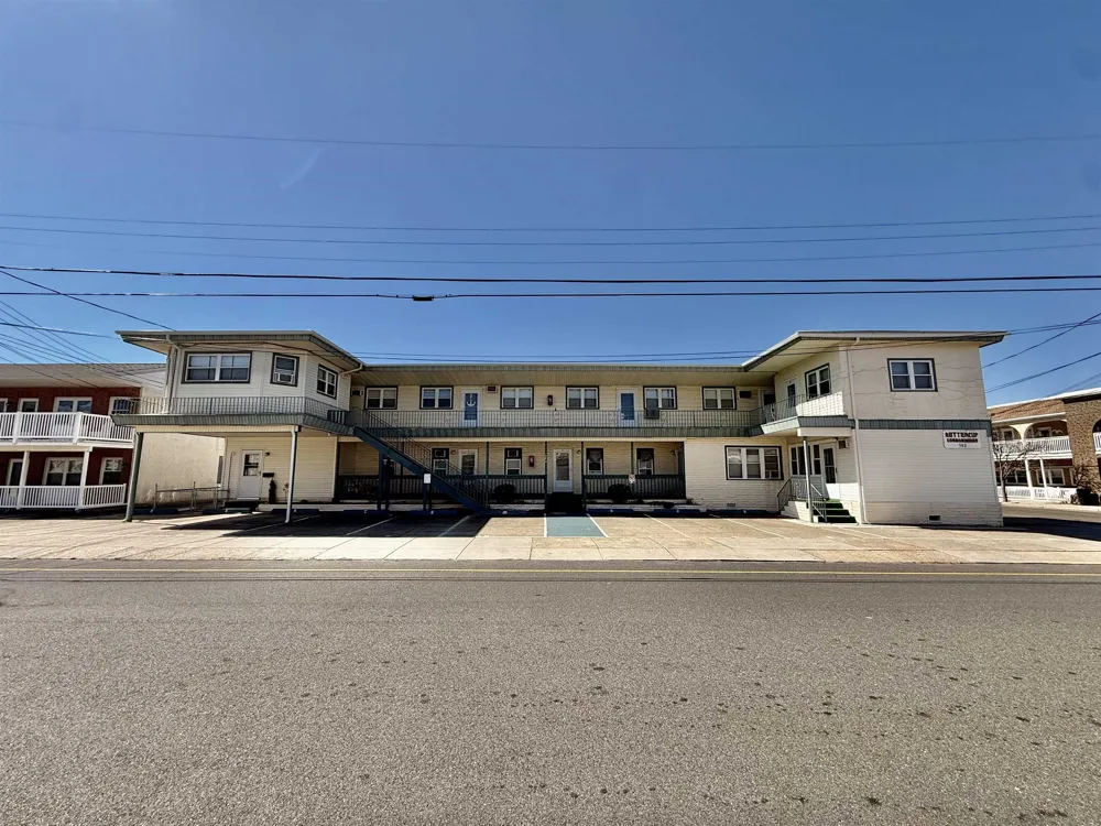 302 E Buttercup Road Wildwood Crest, NJ 08260