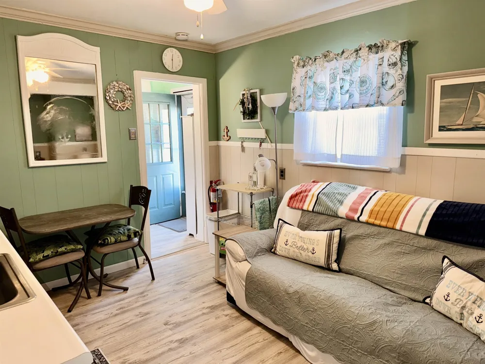 302 E Buttercup Road Wildwood Crest, NJ 08260