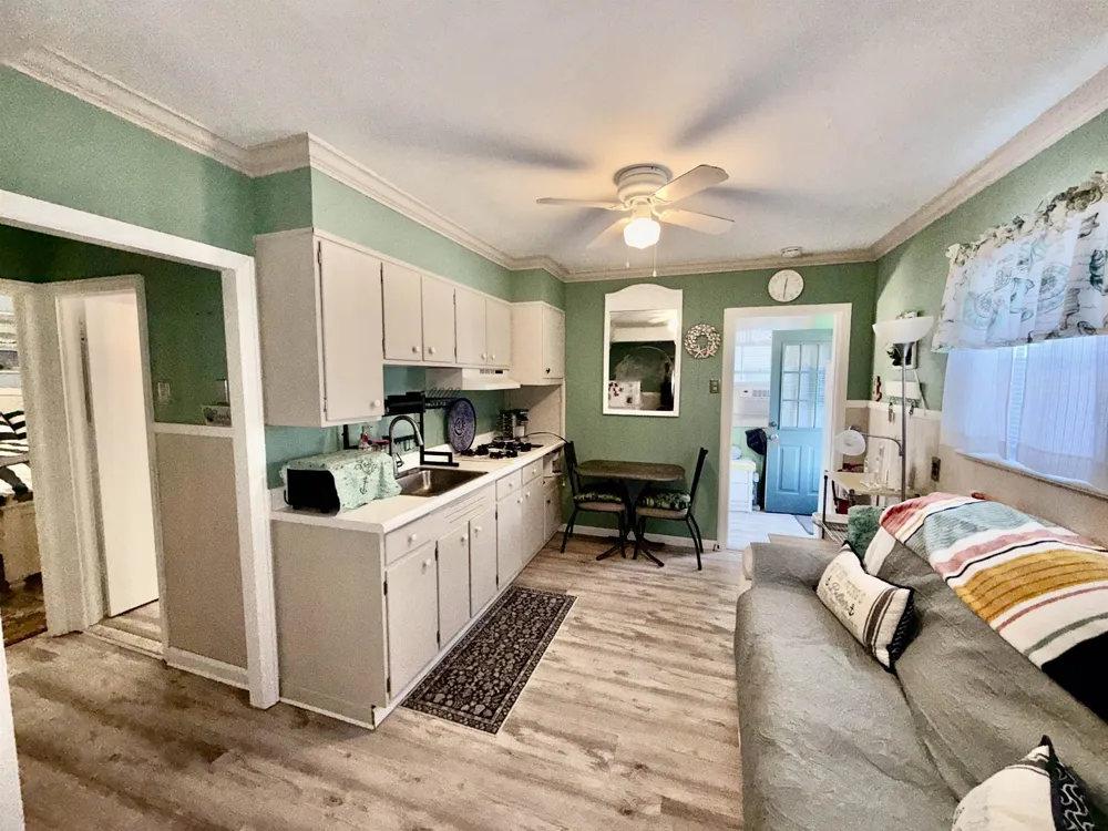 302 E Buttercup Road Wildwood Crest, NJ 08260
