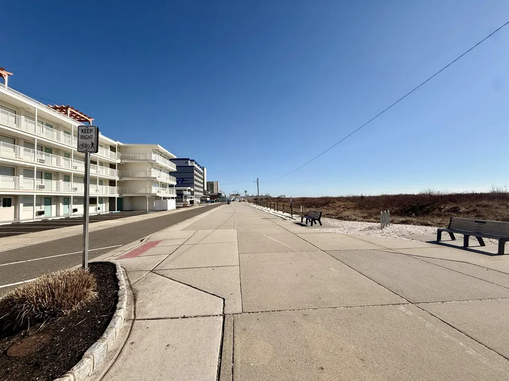 302 E Buttercup Road Wildwood Crest, NJ 08260