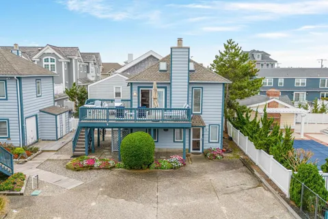 13 93rd Street