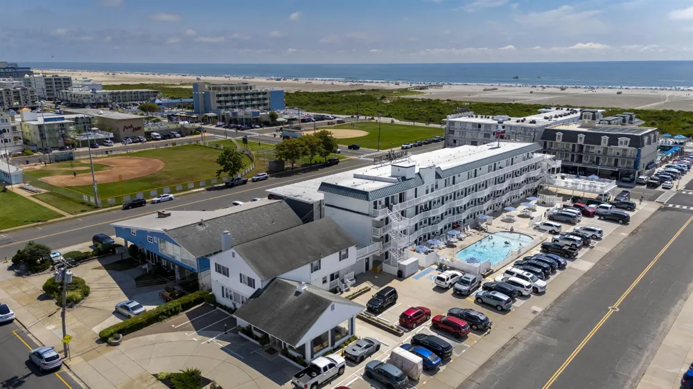 6109 Atlantic Avenue Wildwood Crest, NJ 08260