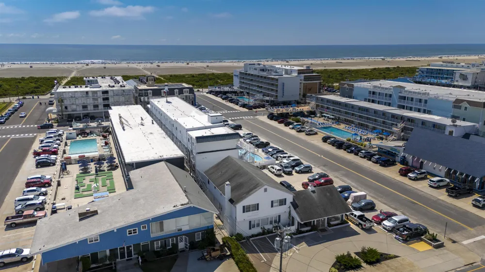 6109 Atlantic Avenue Wildwood Crest, NJ 08260