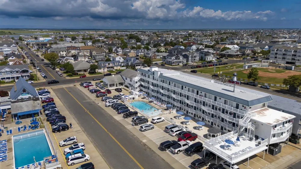 6109 Atlantic Avenue Wildwood Crest, NJ 08260
