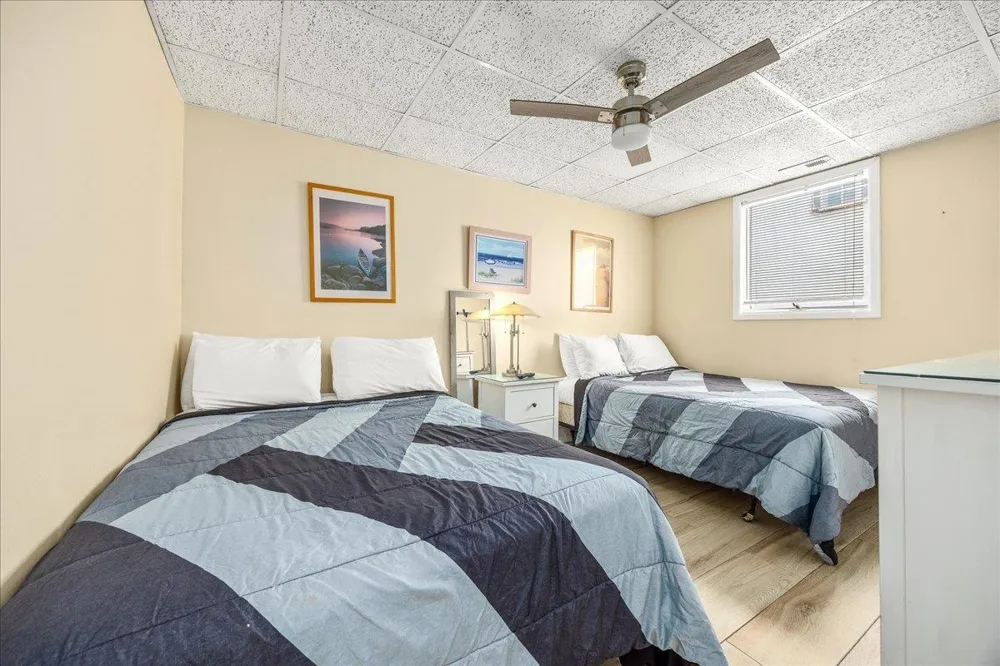 406 E Monterey Avenue Wildwood Crest, NJ 08260