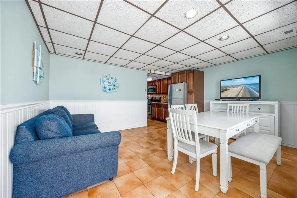 406-10 E Monterey Avenue Wildwood Crest, NJ 08260