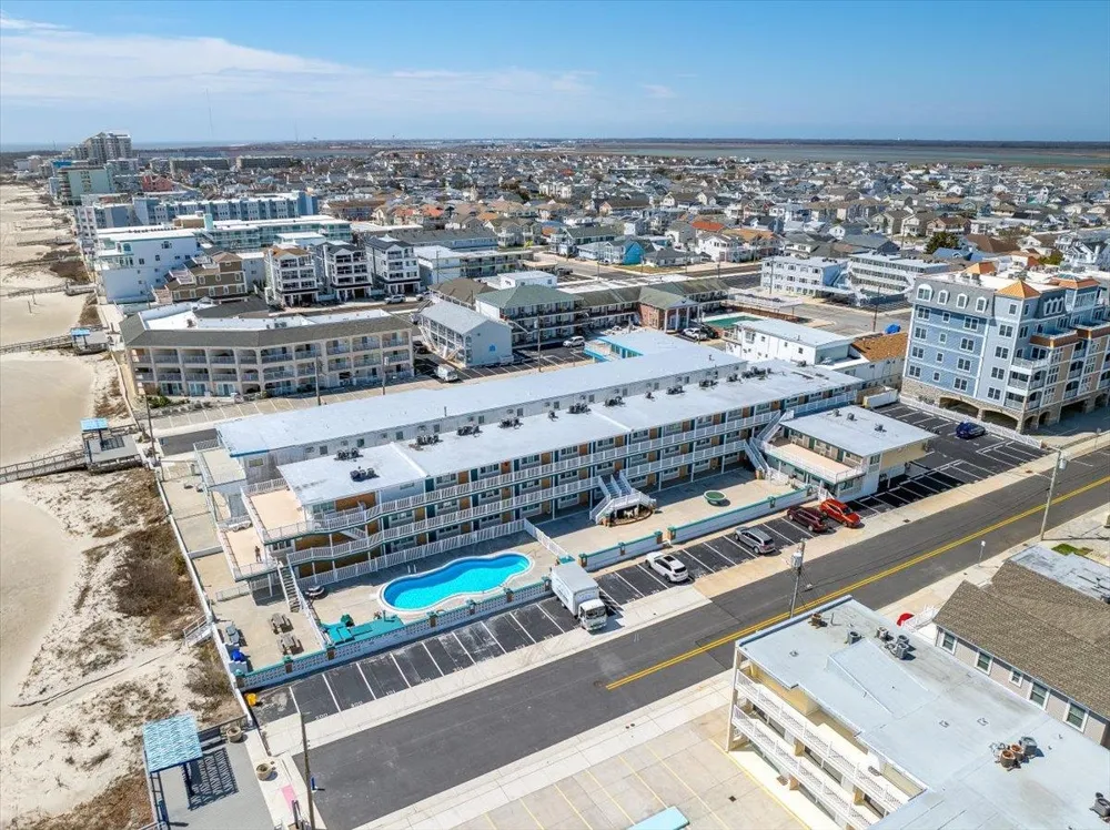 406-10 E Monterey Avenue Wildwood Crest, NJ 08260