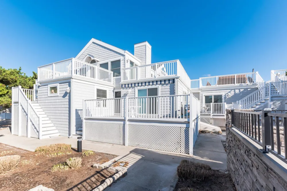 15 99th Street Stone Harbor, NJ 08247
