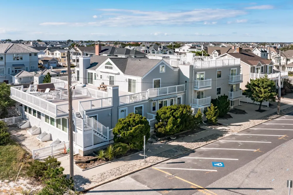 15 99th Street Stone Harbor, NJ 08247