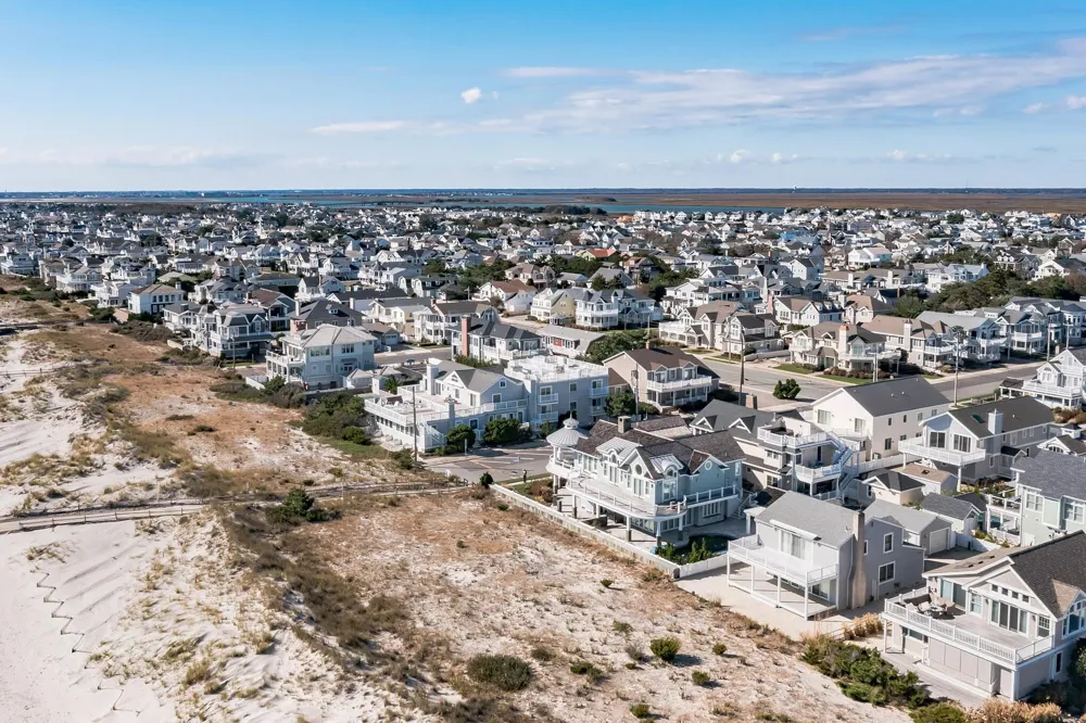 15 99th Street Stone Harbor, NJ 08247