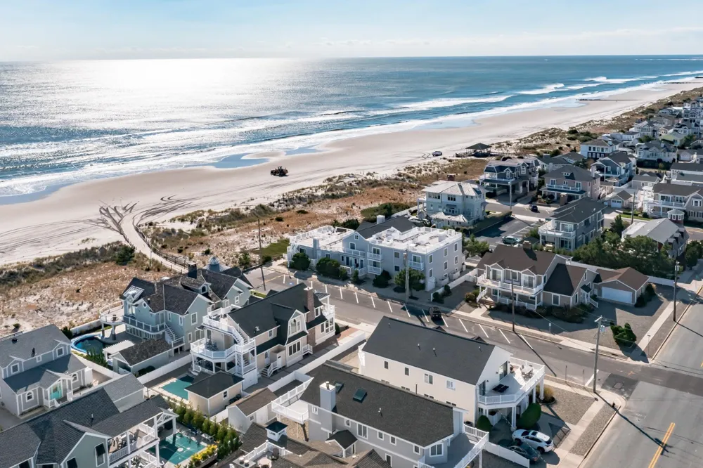 15 99th Street Stone Harbor, NJ 08247