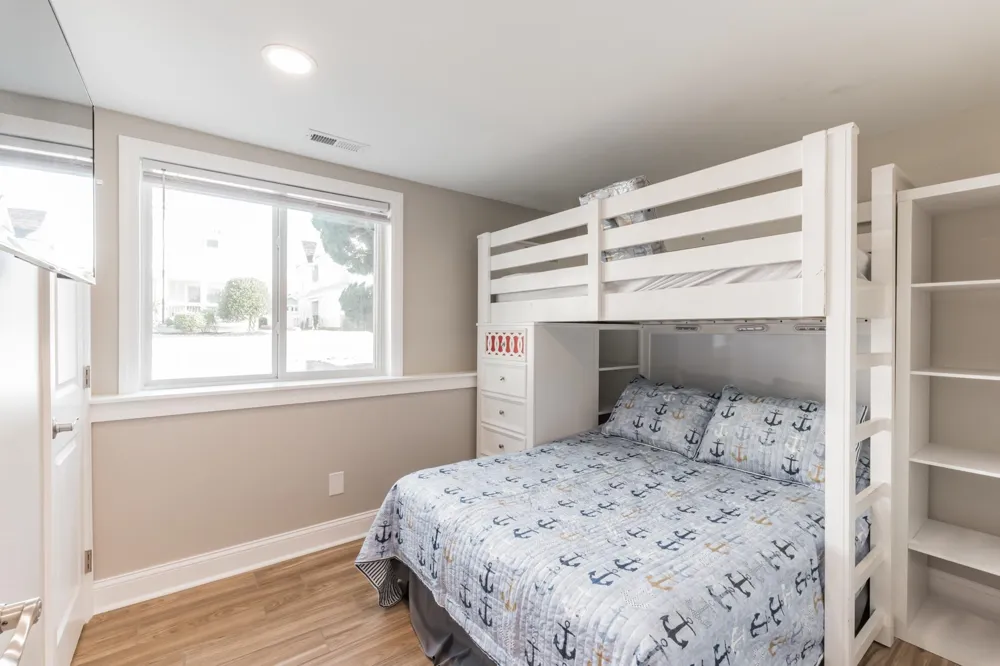 15 99th Street Stone Harbor, NJ 08247