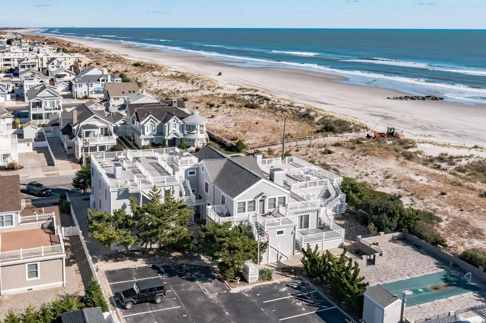 15 99th Street Stone Harbor, NJ 08247