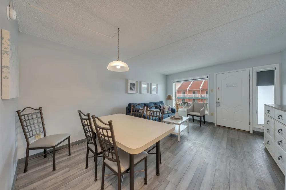 9101 Atlantic Avenue Wildwood Crest, NJ 08260
