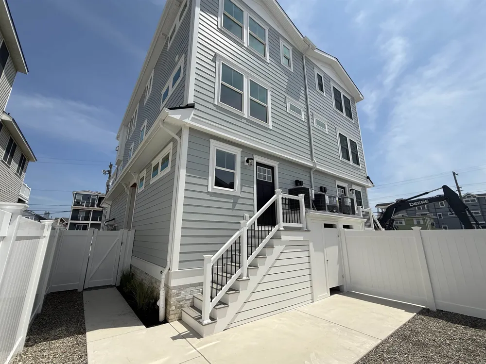 100 60th Street Sea Isle City, NJ 08243