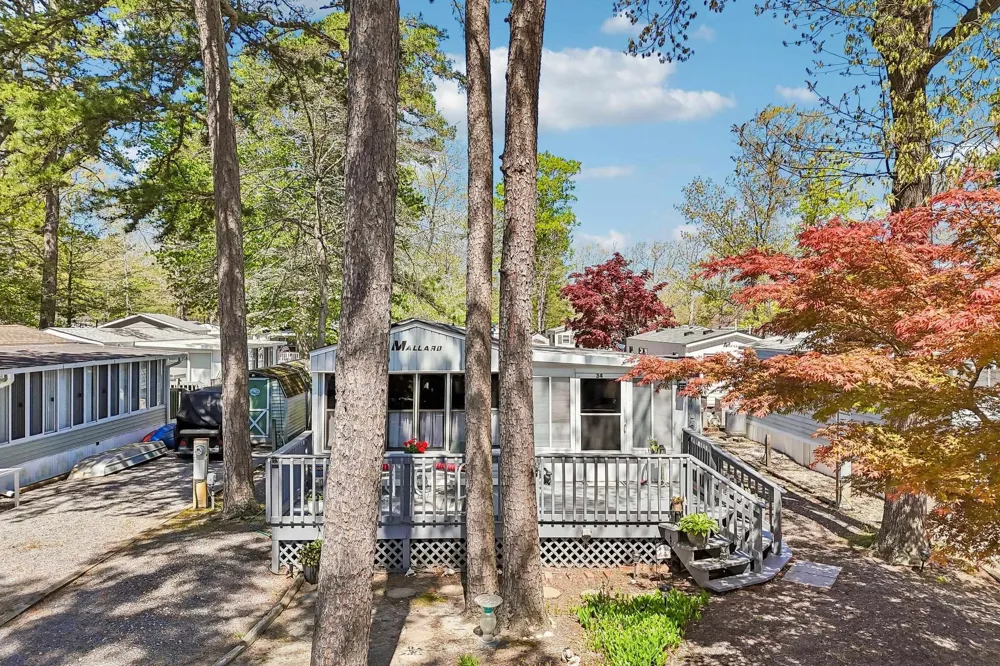34 Wildwood Avenue Dennisville, NJ 08270