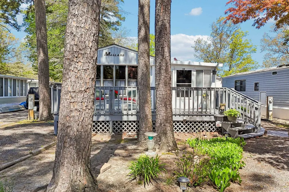 34 Wildwood Avenue Dennisville, NJ 08270