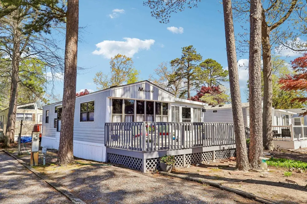 34 Wildwood Avenue Dennisville, NJ 08270