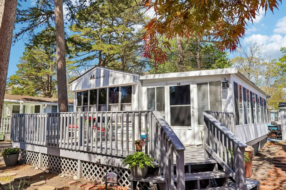 34 Wildwood Avenue Dennisville, NJ 08270