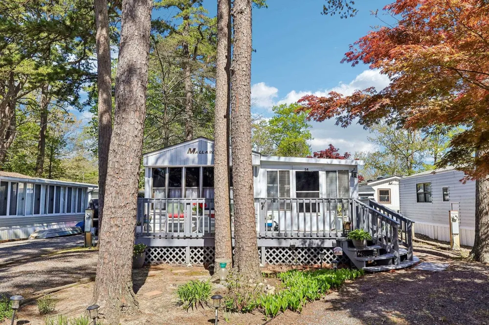 34 Wildwood Avenue Dennisville, NJ 08270