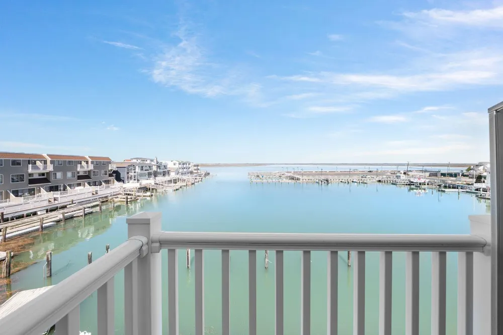 8201 Third Avenue Stone Harbor, NJ 08247