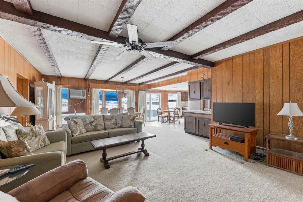 9727 3rd Avenue Stone Harbor, NJ 08247