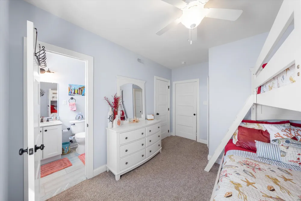 7717 Pleasure Avenue Sea Isle City, NJ 08243