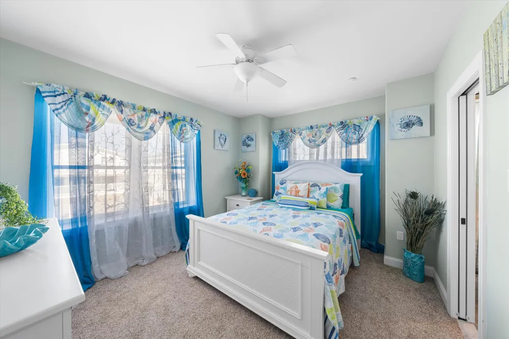 7717 Pleasure Avenue Sea Isle City, NJ 08243