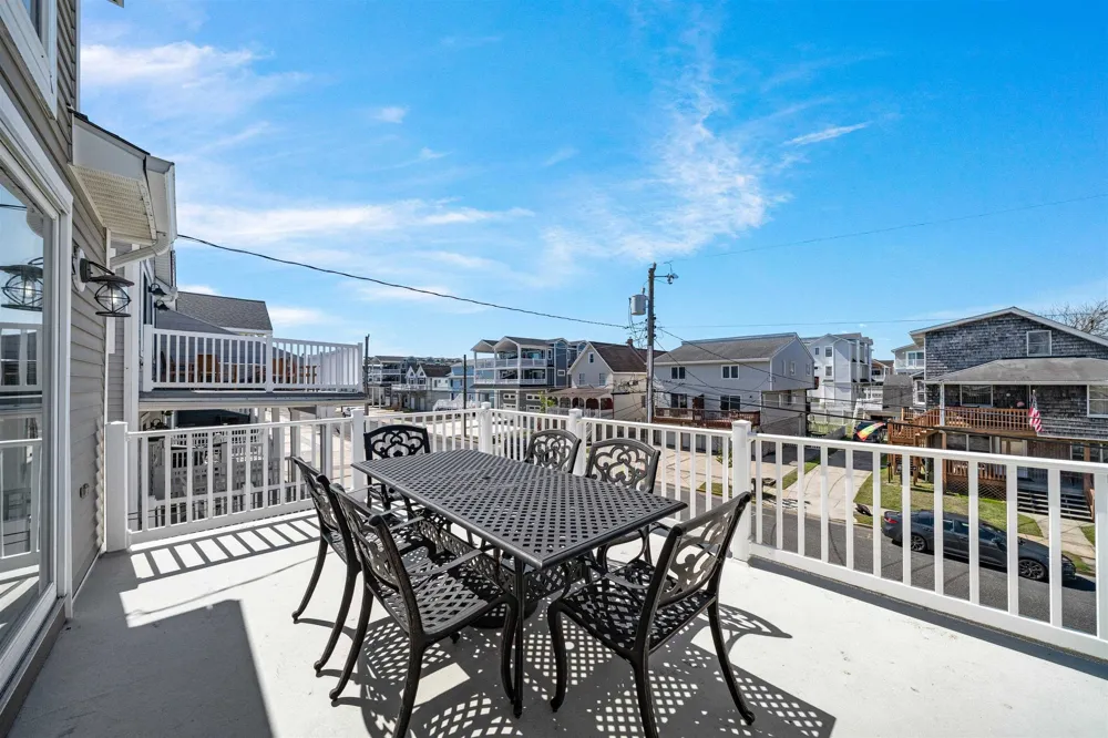 143 46th Street Sea Isle City, NJ 08243