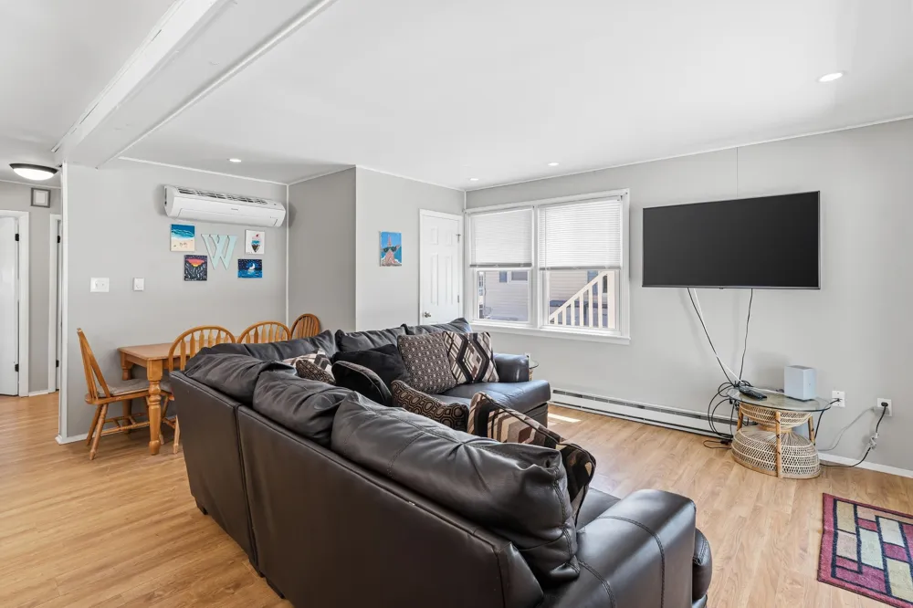 120 93rd Street Sea Isle City, NJ 08243