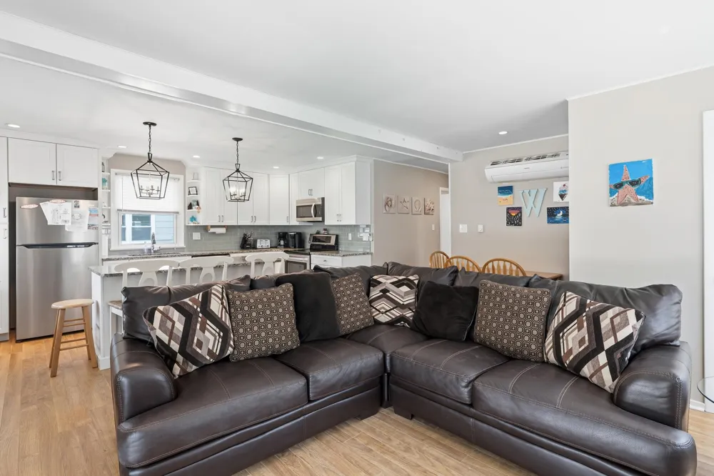 120 93rd Street Sea Isle City, NJ 08243