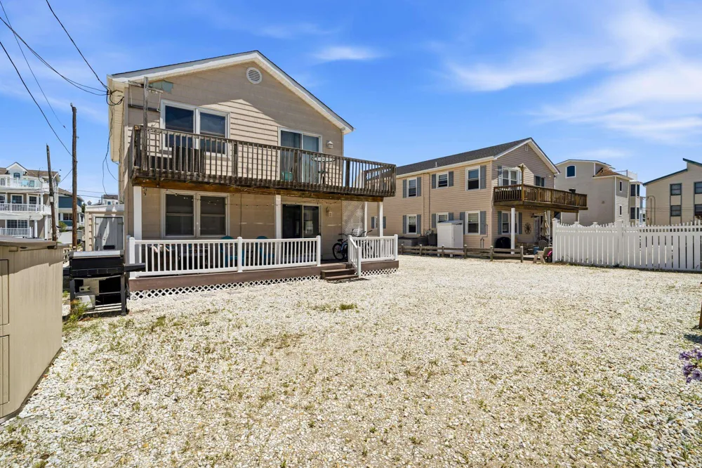 120 93rd Street Sea Isle City, NJ 08243
