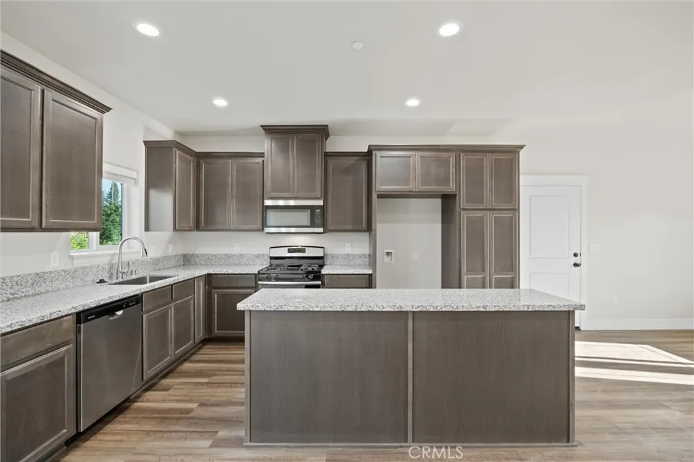 6170 Fern Lane Paradise, CA 95969