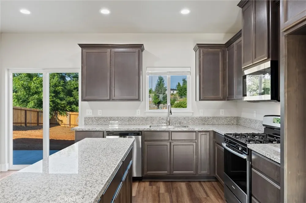 6170 Fern Lane Paradise, CA 95969