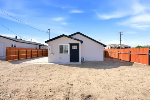 2484 Nadeau Street