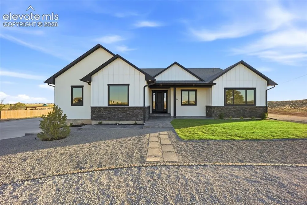 1237 Challenger Place Pueblo West, CO 81007