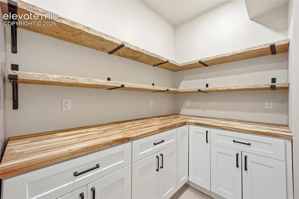 1237 Challenger Place Pueblo West, CO 81007