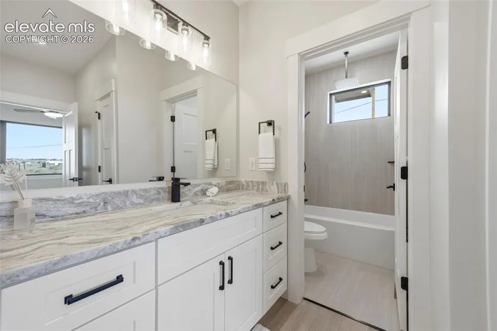 1237 Challenger Place Pueblo West, CO 81007