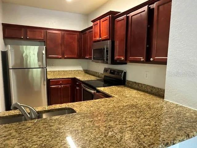 126 VISTA VERDI CIRCLE #204 Lake Mary, FL 32746