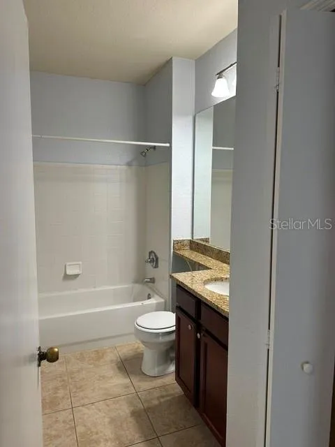 126 VISTA VERDI CIRCLE #204 Lake Mary, FL 32746